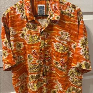 Ocean Current Men's Size L Orange/Coral Hawaiian Floral Themed Fishing Shirt